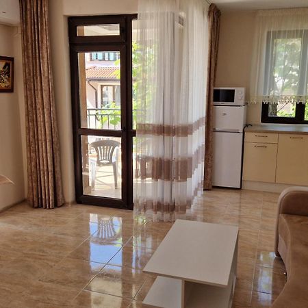 Luxury Apartments Ekaterina TTchernomorets Extérieur photo