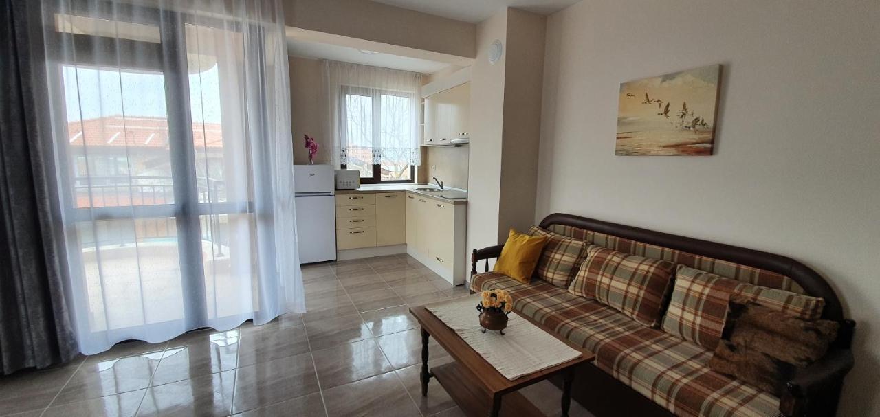 Luxury Apartments Ekaterina TTchernomorets Extérieur photo