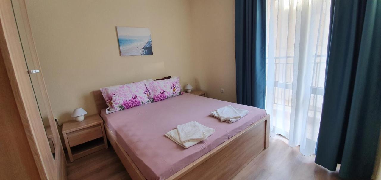 Luxury Apartments Ekaterina TTchernomorets Extérieur photo