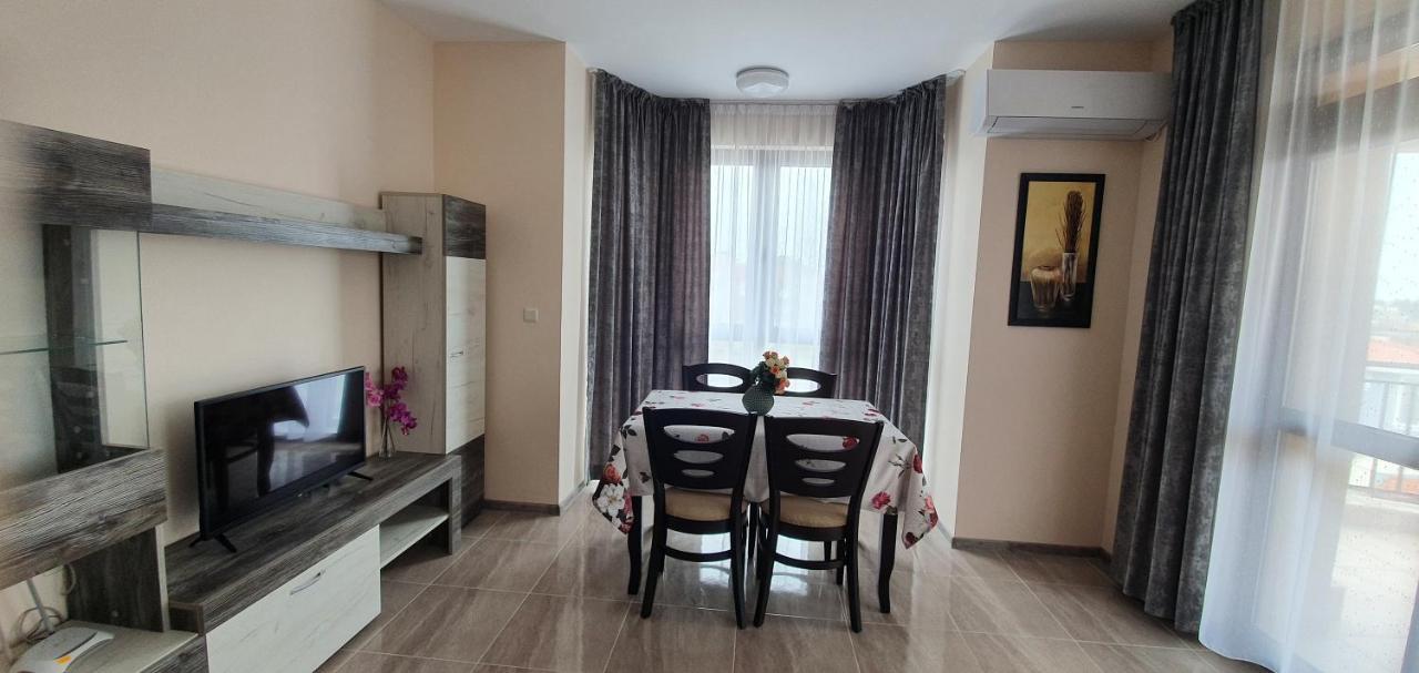Luxury Apartments Ekaterina TTchernomorets Extérieur photo