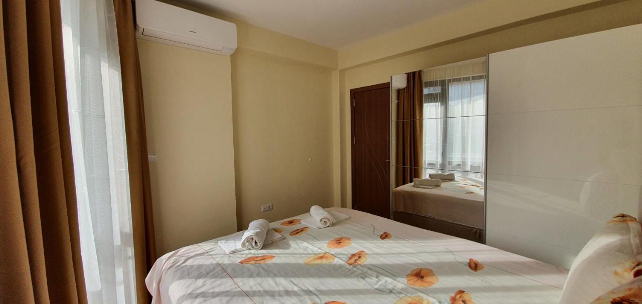 Luxury Apartments Ekaterina TTchernomorets Extérieur photo