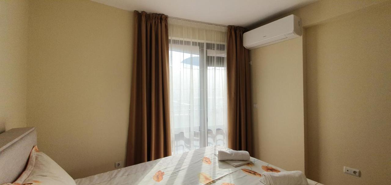 Luxury Apartments Ekaterina TTchernomorets Extérieur photo