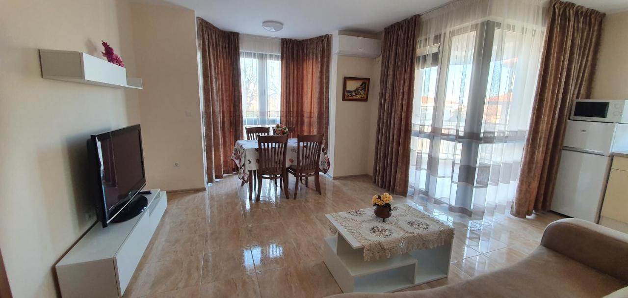 Luxury Apartments Ekaterina TTchernomorets Extérieur photo