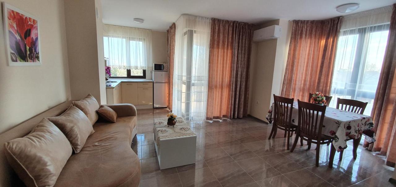 Luxury Apartments Ekaterina TTchernomorets Extérieur photo