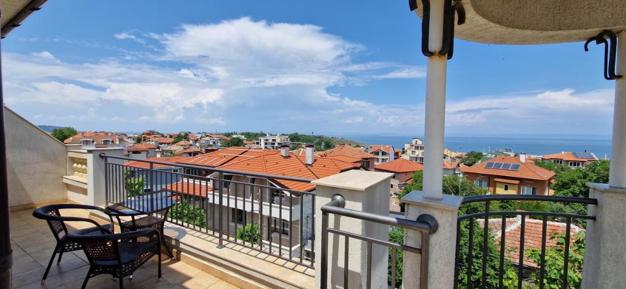 Luxury Apartments Ekaterina TTchernomorets Extérieur photo
