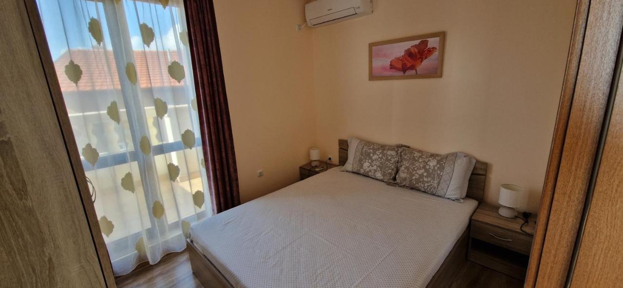 Luxury Apartments Ekaterina TTchernomorets Extérieur photo